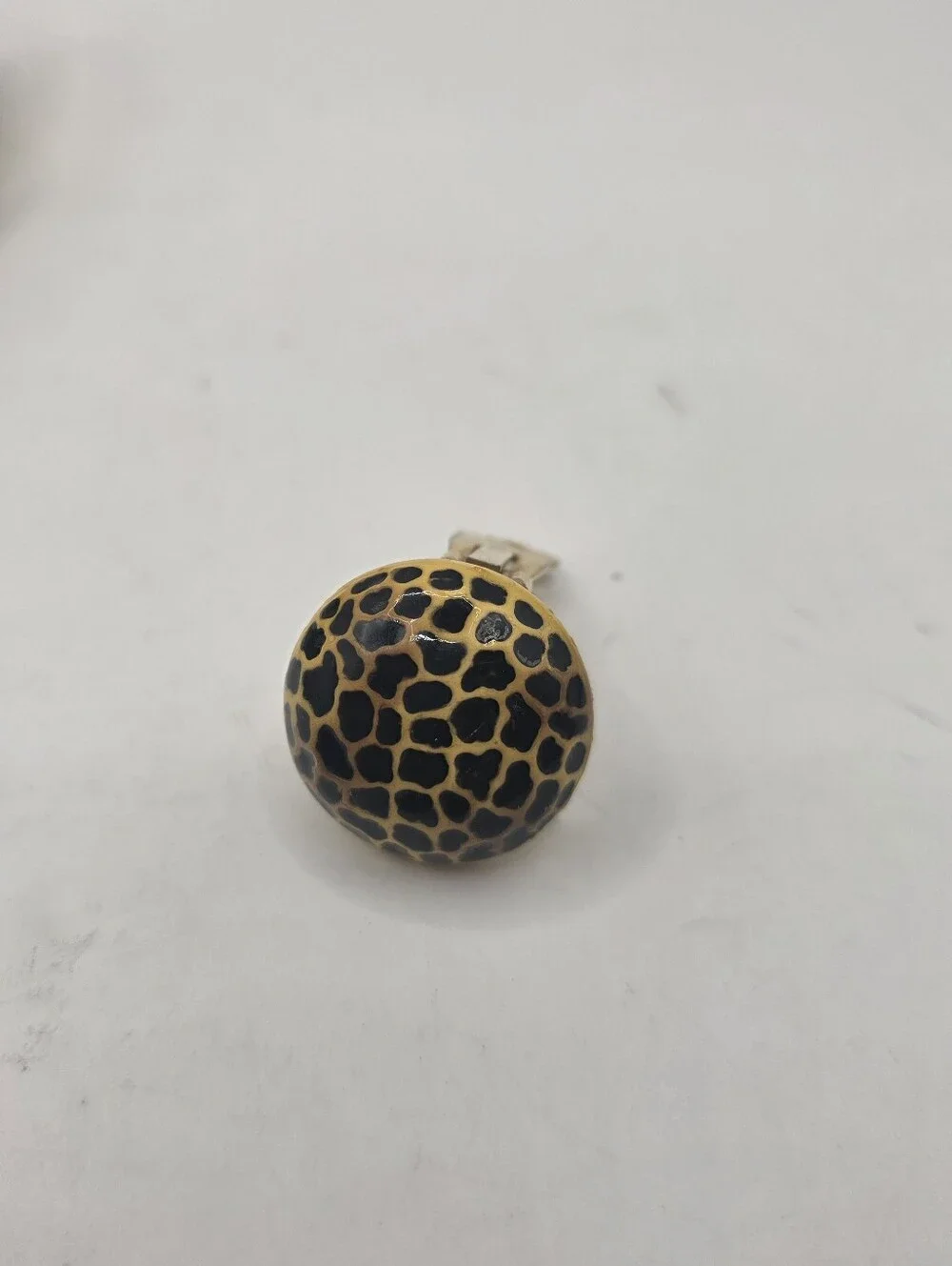VTG Signed Diane von Furstenberg DVF Gold Tone Leopard Animal Print Pin Brooch